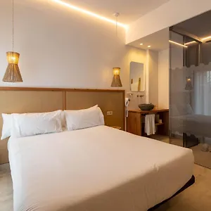 Play - Adults Only Hotell
